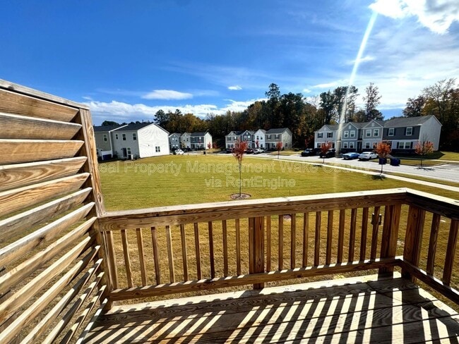 Building Photo - 2727 Chert Ln