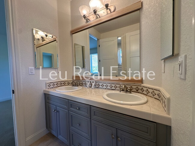 Building Photo - 2630 Giorno Way