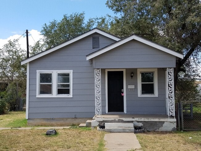 Primary Photo - 2502 S Pierce St