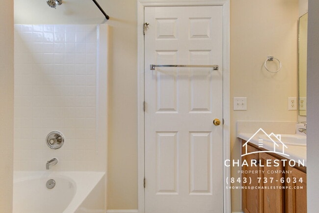 Building Photo - 454 Hainesworth Drive - Available 7/17