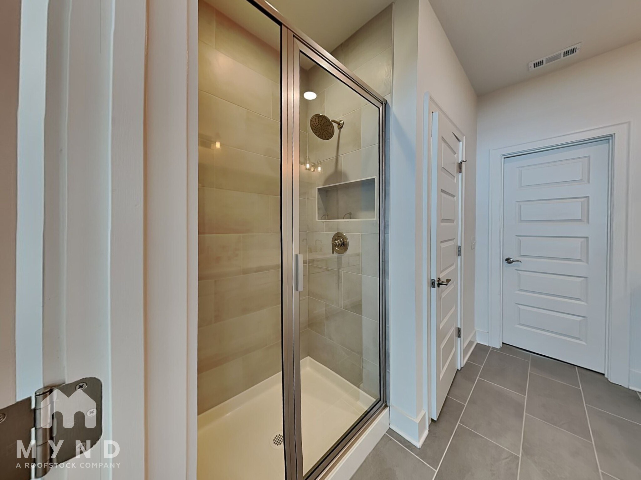 Building Photo - 192 Fletchers Wy