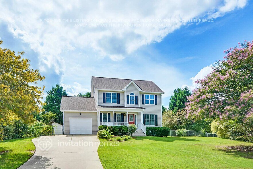 Building Photo - 109 Woodsorrell Ct