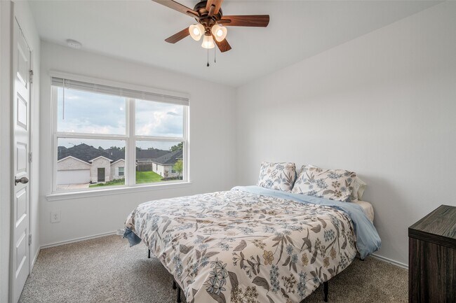 Building Photo - 2815 Magnolia Blossom Ln