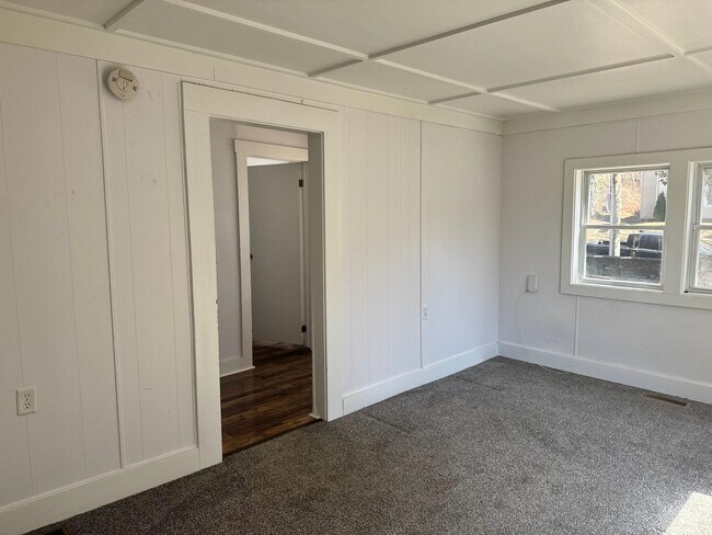 Building Photo - 97 Franklin St