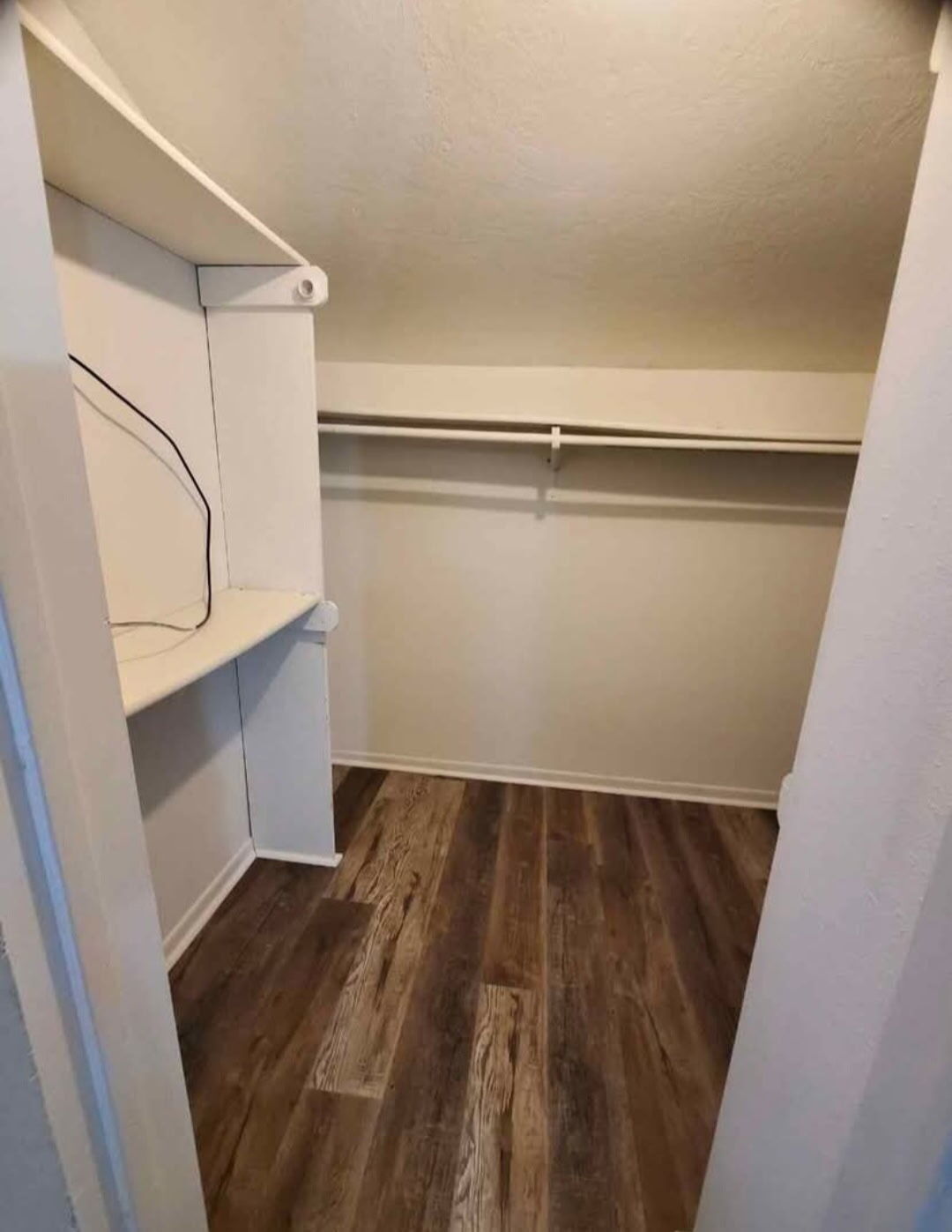 Building Photo - 7455 Calder Ave