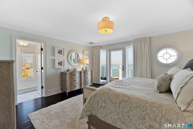 Building Photo - 159 S Shore Ave