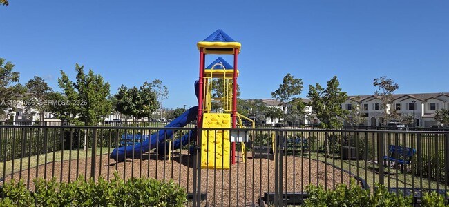 Building Photo - 23259 SW 128th Ave