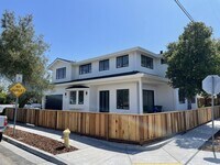 Building Photo - 610 Stanford Ave