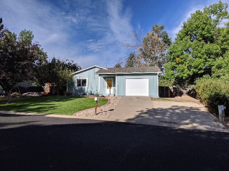 Building Photo - 6405 Orbit Way