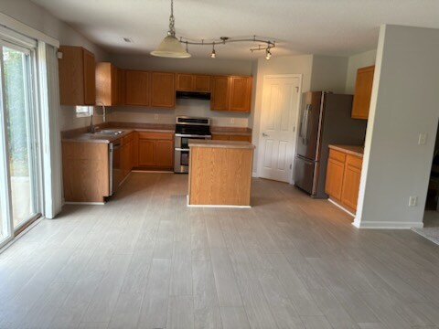 Building Photo - 125 Belmont Ridge Dr