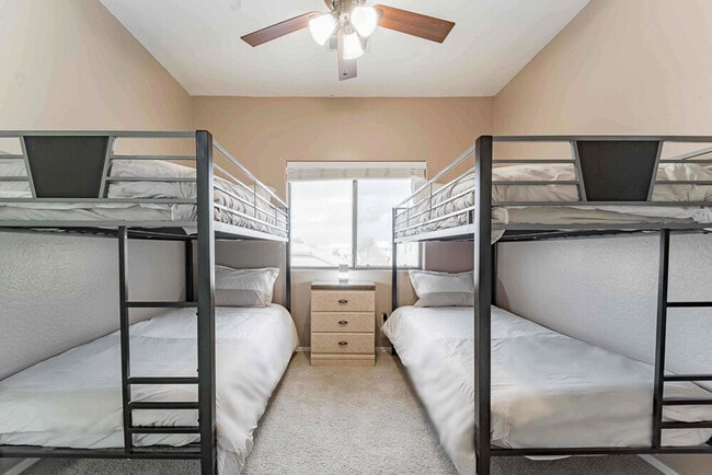 Building Photo - 1761 N St Francis Pl