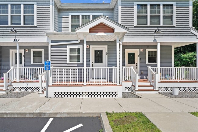 Building Photo - 479 Sherman St