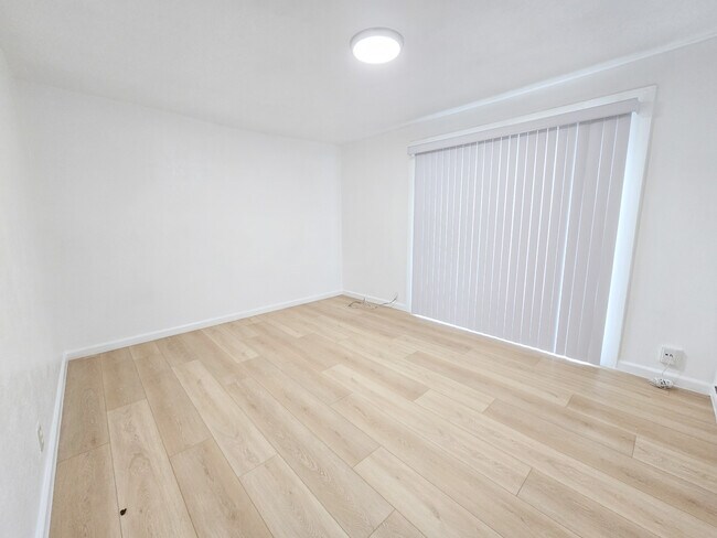 Building Photo - 7140 Chris Ave