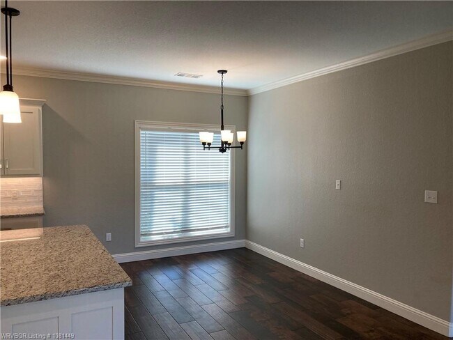Building Photo - 8000 Jepsen Dr