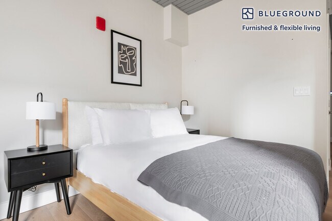 Building Photo - 44 Bromfield St