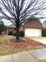 Building Photo - 256 Oxmoor Pl