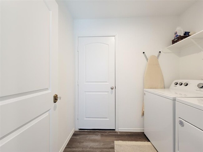 Building Photo - 5219 Creekstone Rise Ln