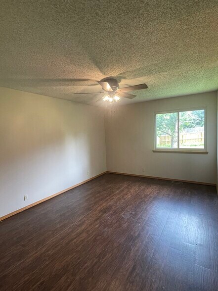 Building Photo - 1209 Yuma St