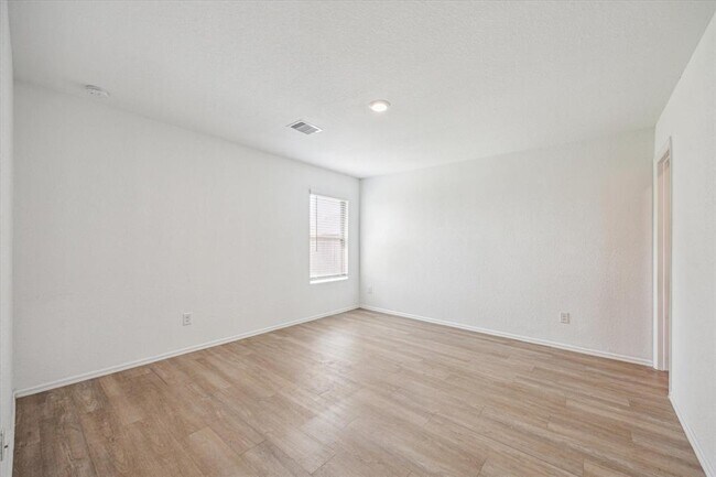 Building Photo - 26735 Wilderye Cv Ln