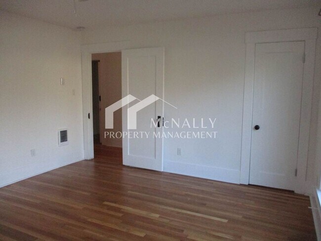 Building Photo - 505 N L St