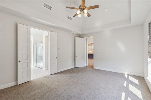 Building Photo - 3300 Honey Suckle Ln