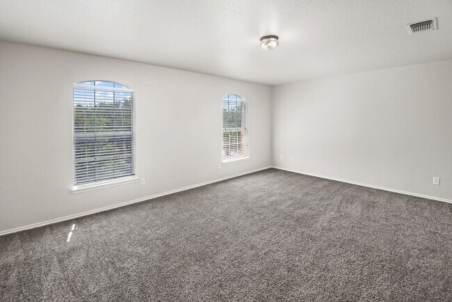 Building Photo - 2127 Red Rock Xing