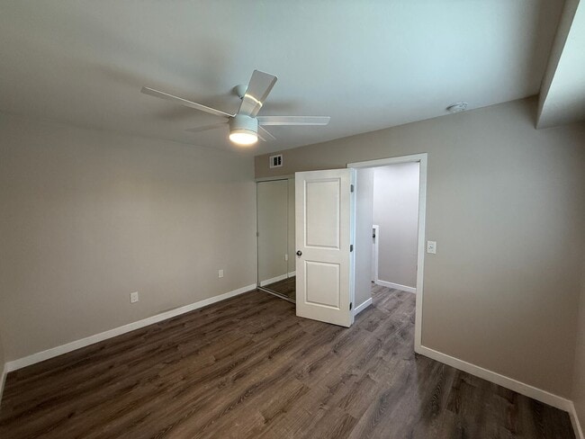 Building Photo - 5317-5319 West Falls VIew Dr.