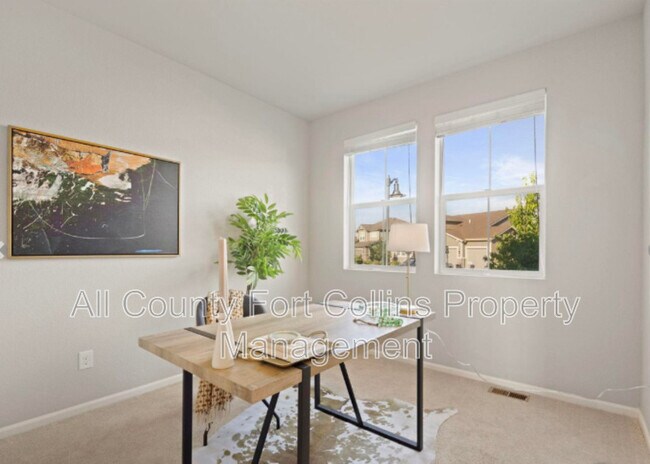 Building Photo - 5217 Alberta Falls St