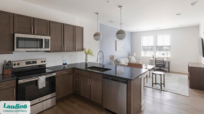 Building Photo - 170 Graphics Dr