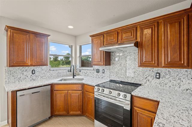 Building Photo - 1715 Abaco Dr