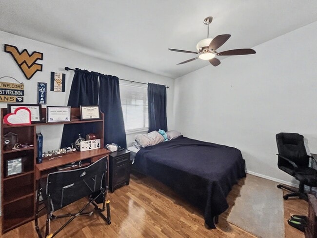 Building Photo - 5702 Sapphire Loop