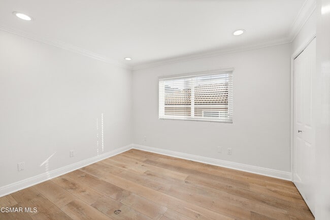 Building Photo - 5442 Alfonso Dr