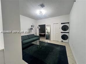 Building Photo - 2734 Bird Ave