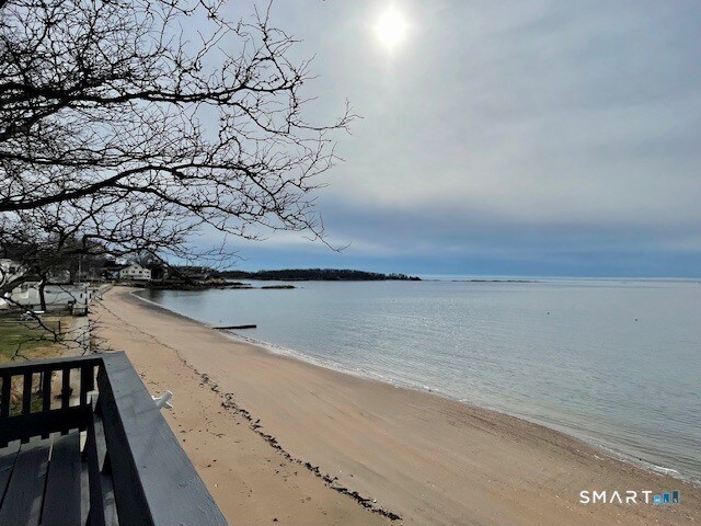 Building Photo - 225 Clark Ave