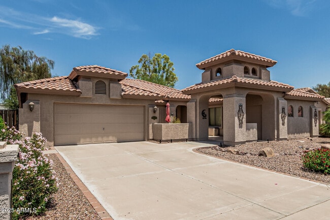 Building Photo - 8846 E Copper Dr