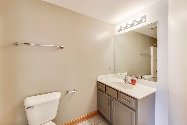 Building Photo - 16671 Liberty Cir