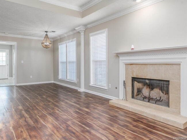 Building Photo - 1261 Westfield Ln
