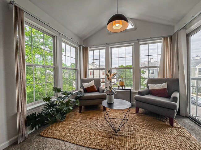 Building Photo - Stylish and Light-filled 2 Bedroom 2 Bathr...
