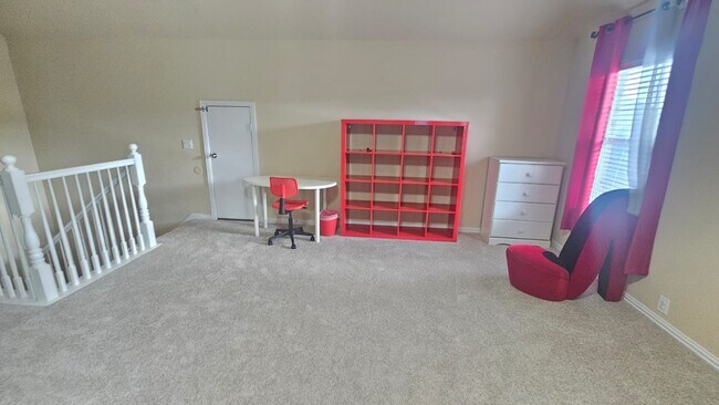 Building Photo - 17419 Woodfalls Ln