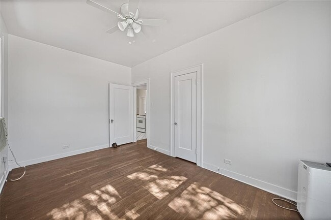 Building Photo - 4414 Red River St