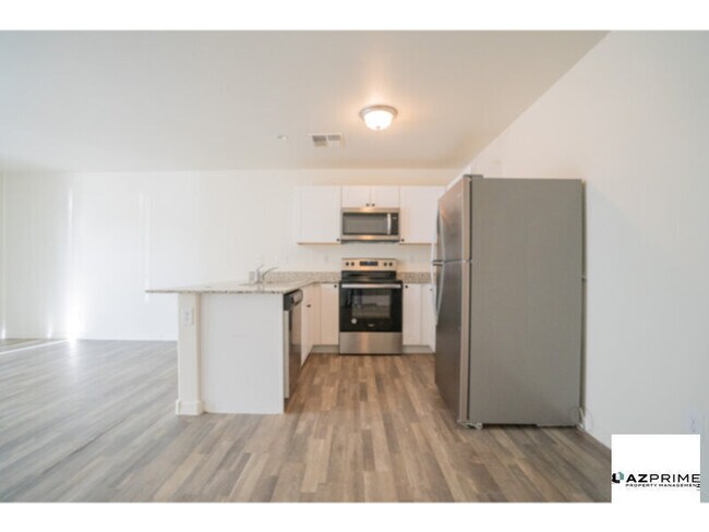 Building Photo - Indulge in the Epitome of Modern Living in...