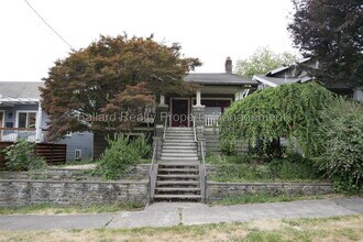 Building Photo - 6235 22nd Ave NE