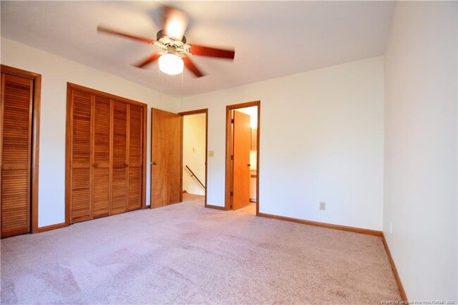 Building Photo - 1276 N Forest Dr