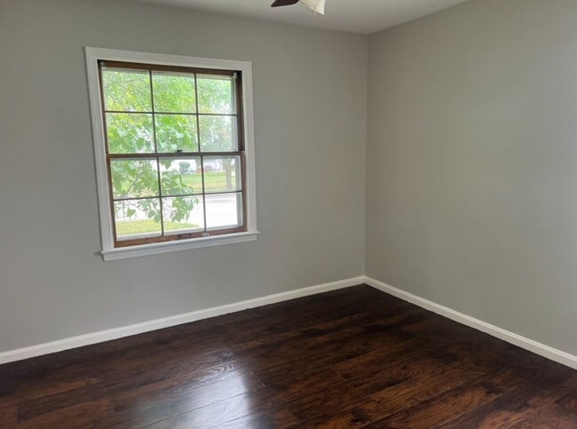 Building Photo - Lovely, Spacious Home