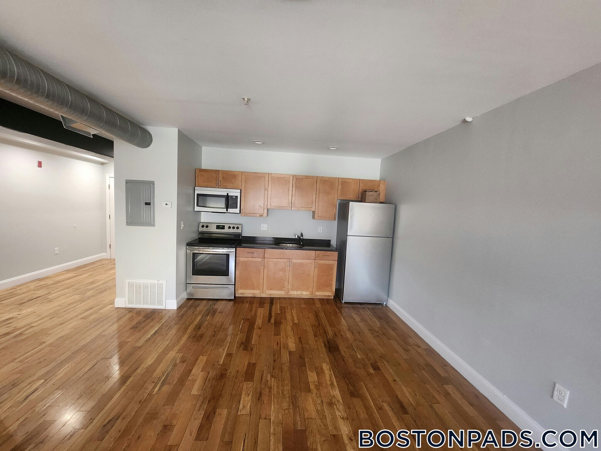 Building Photo - 26 Portland St