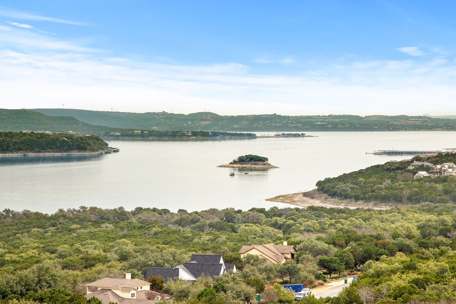 Building Photo - 18016 Edgewood Way