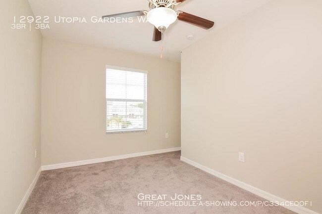 Building Photo - 12922 Utopia Gardens Way