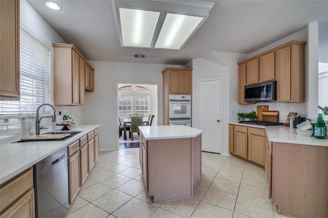 Building Photo - 237 Mimosa Dr