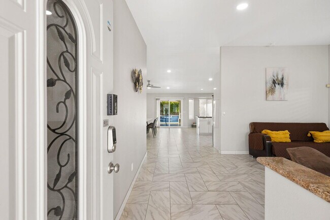 Building Photo - 31115 Whispering Palms Trail