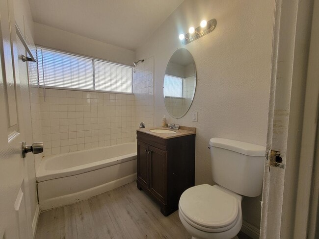 Building Photo - Renovated Single Family Home!  Large backy...